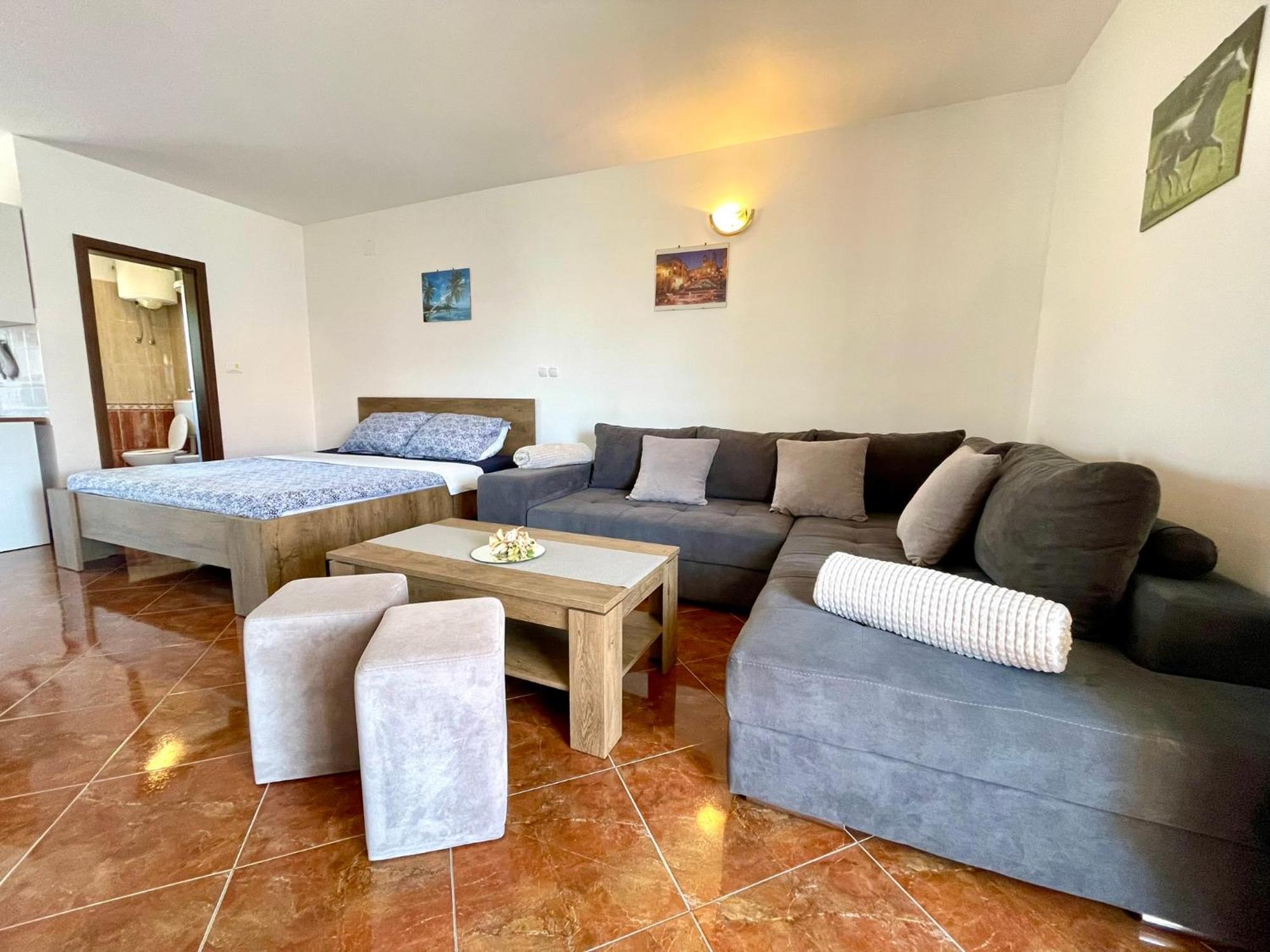 Apartment Mario Umag Bagian luar foto